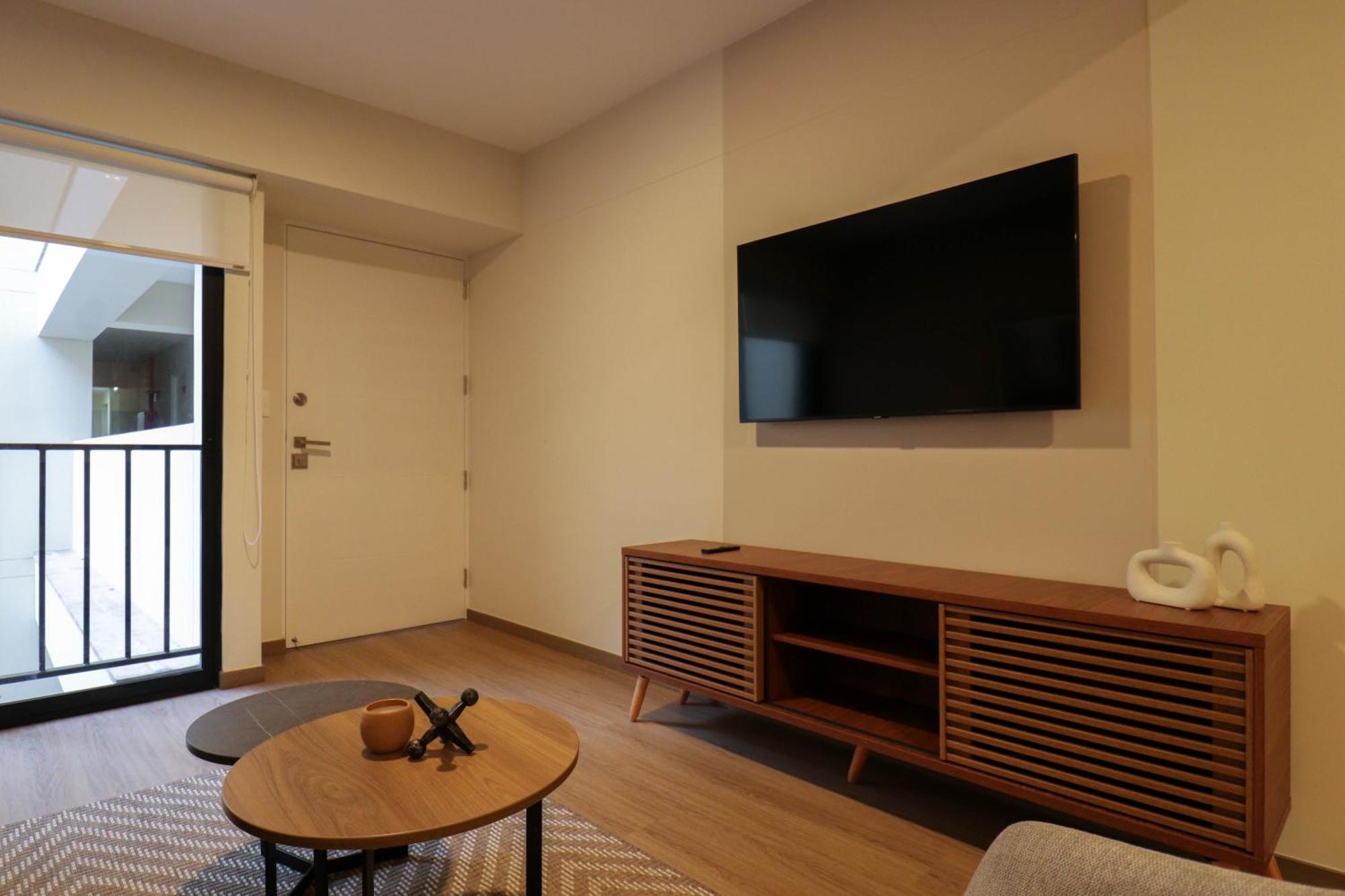 La Mar Miraflores By Wynwood House Apartment Lima