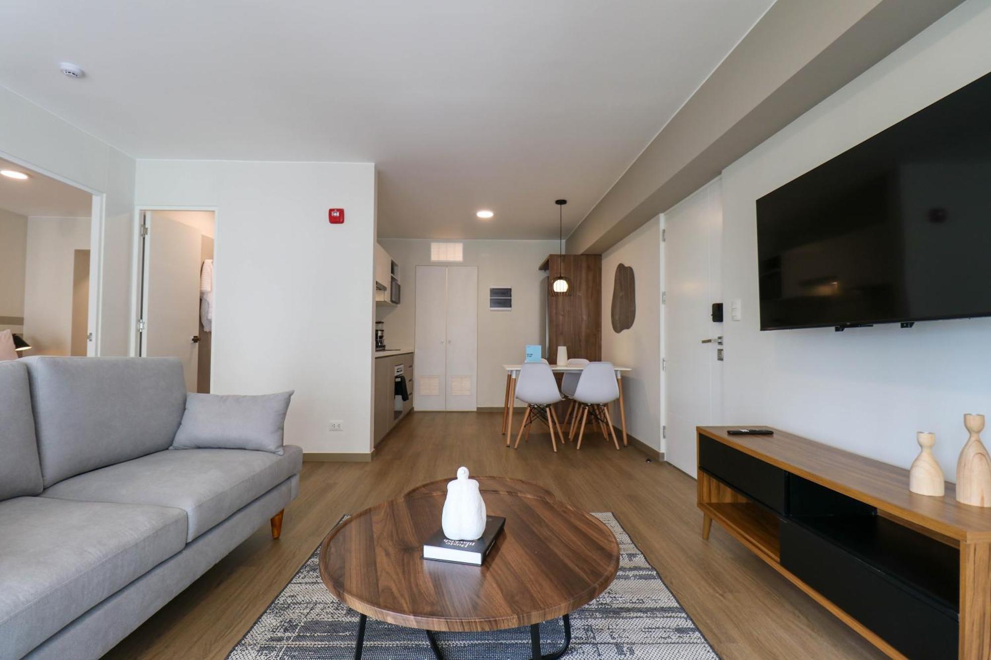 La Mar Miraflores By Wynwood House *