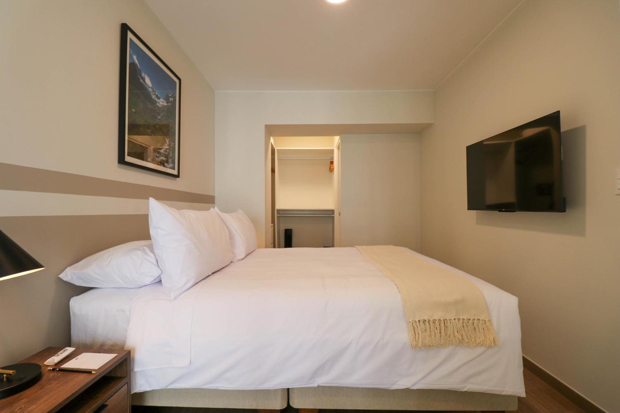 La Mar Miraflores By Wynwood House * Lima